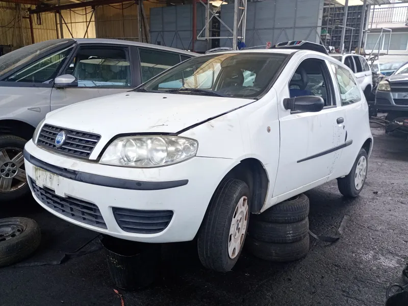 fiat punto (188_) del año 2003