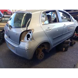 toyota yaris (_p9_) del año 2009