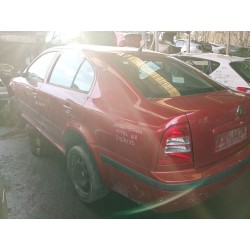 skoda octavia berlina (1u2)(1997) del año 2002