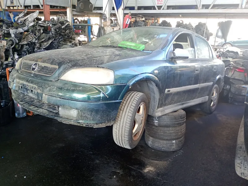 opel astra g hatchback (t98) del año 2000