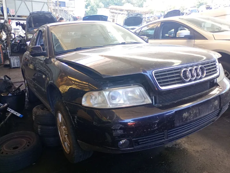 audi a4 b5 (8d2) del año 2000