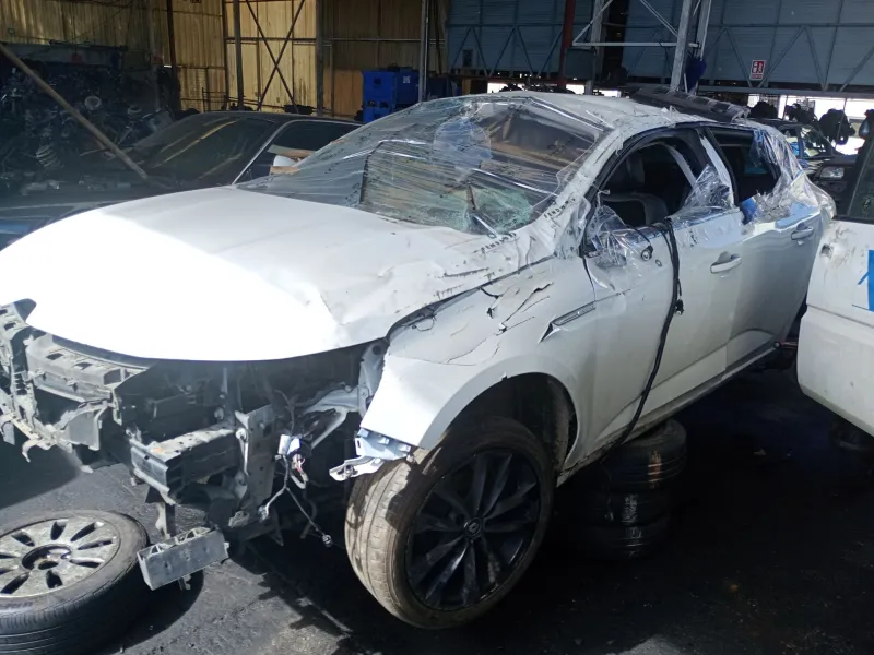 renault megane iv sedán del año 2018
