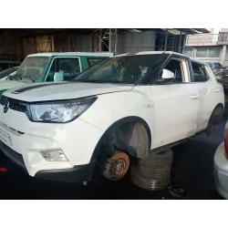 ssangyong tivoli del año 2015
