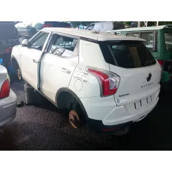 ssangyong tivoli del año 2015