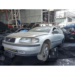 VOLVO V70 II (285)