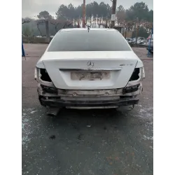 mercedes-benz clase c (w204) del año 2013