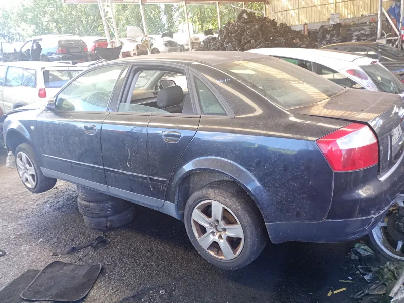 audi a4 b7 (8ec) del año 2001