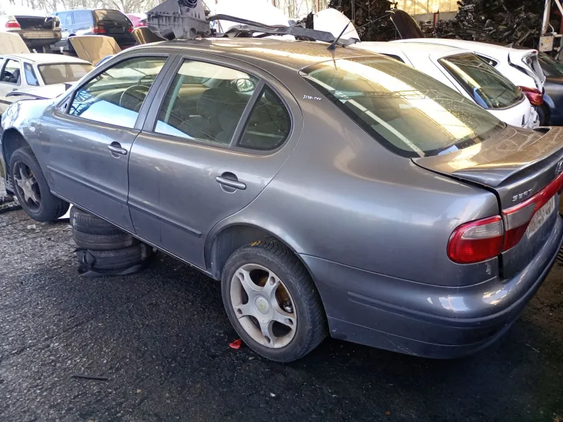 seat toledo ii (1m2) del año 2003