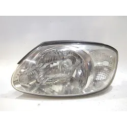Recambio de faro delantero izquierdo para hyundai accent 1.5 crdi referencia OEM IAM 9210255  