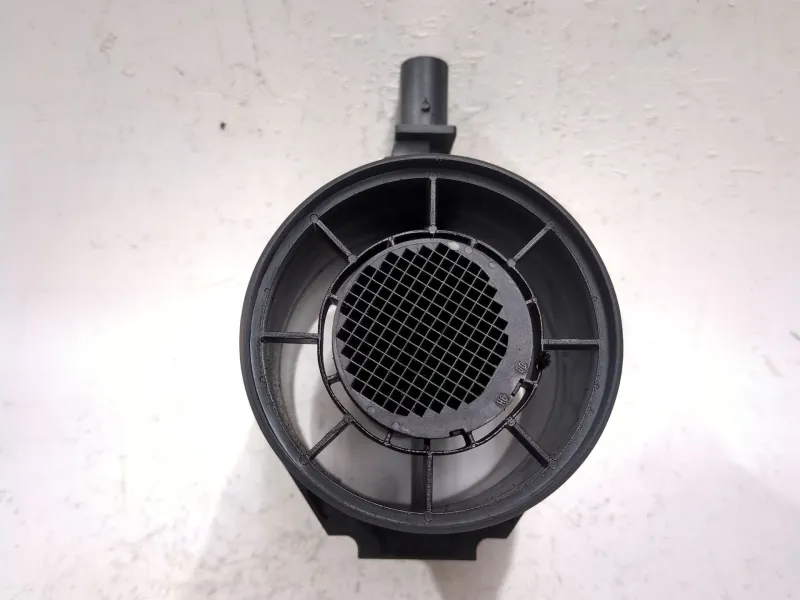 Recambio de caudalimetro para bmw serie 1 referencia OEM IAM F00C2G7002 0281002567  