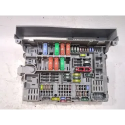 Recambio de caja reles / fusibles para bmw serie 3 berlina (e90)(2004) 2.0 318d [2,0 ltr. - 90 kw 16v diesel cat] referencia OEM