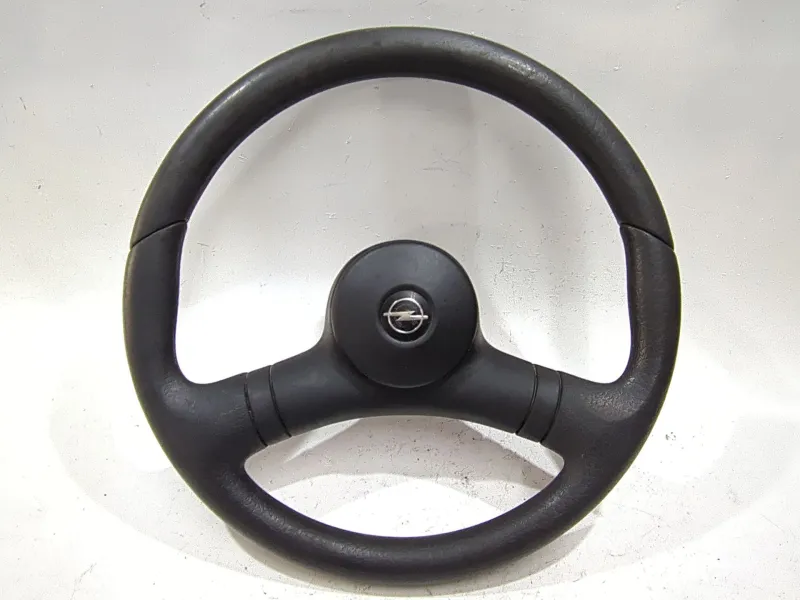Recambio de volante para opel corsa b (1993) 1.7 d referencia OEM IAM 6390013 90209022  