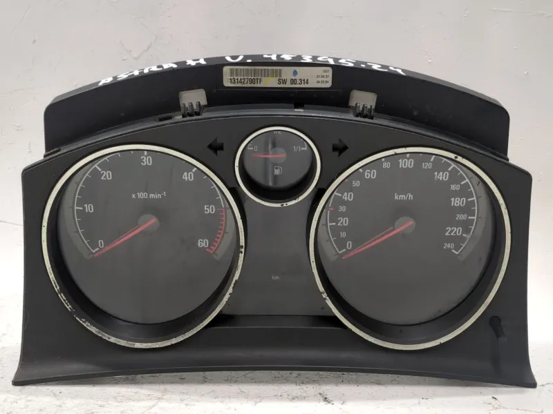 Recambio de cuadro completo para opel astra h berlina (2004) 1.7 cdti referencia OEM IAM 13142790TF  