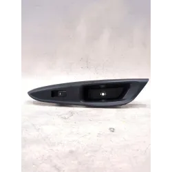 Recambio de mando elevalunas trasero izquierdo para kia rio iii (ub) 1.2 cvvt referencia OEM IAM 935801W000  