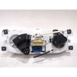 Recambio de mando climatizador para iveco daily vi furgoneta 33s16, 35s16, 35c16, 40c16, 50c16 referencia OEM IAM 559040200  