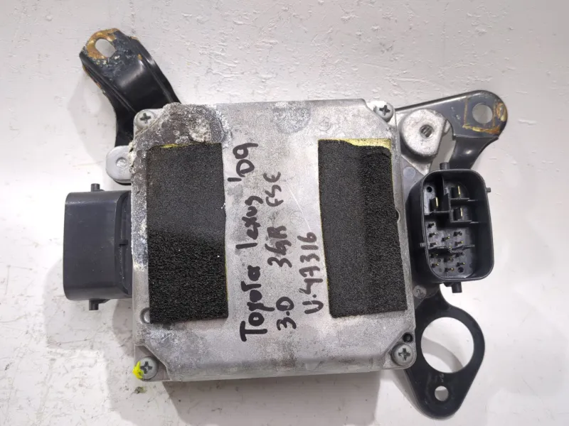 Recambio de modulo electronico para lexus gs (_s19_) 300 (grs190_) referencia OEM IAM 8965030740  