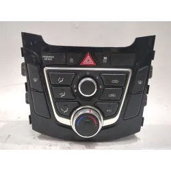 Recambio de mando climatizador para hyundai i30 (gd) 1.4 crdi referencia OEM IAM 97250A6040GU  