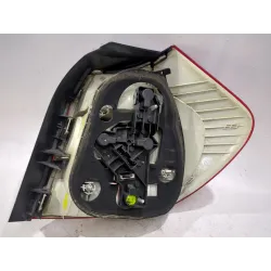 Recambio de piloto trasero izquierdo para bmw serie 1 referencia OEM IAM 692450112  