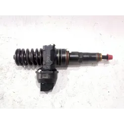 Recambio de inyector para volkswagen polo iv (9n1)(11.2001) 1.4 tdi referencia OEM IAM 038130073AJ 0414720037  