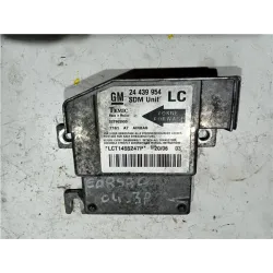 Recambio de centralita airbag para opel corsa c (2003) 1.3 cdti referencia OEM IAM 24439954  