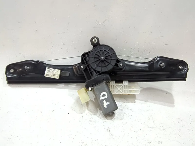 Recambio de mecanismo elevalunas trasero derecho para bmw 1 (f20) 116 d referencia OEM IAM 7242556AI  