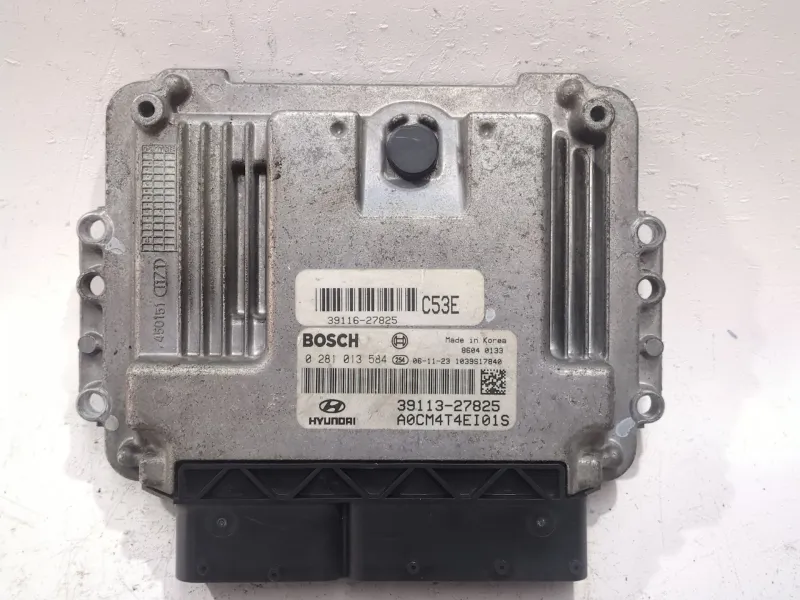 Recambio de centralita inyeccion para hyundai santa fé ii (cm) 2.2 crdi referencia OEM IAM 0281013584 3911627825 3911327825  