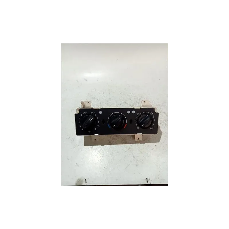 Recambio de mandos climatizador para citroën xsara berlina (1997) 1.9 td referencia OEM IAM 810621263F  