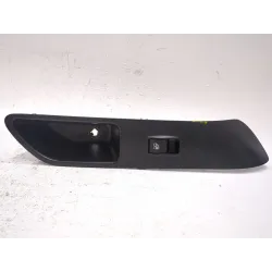 Recambio de mando elevalunas delantero derecho para iveco daily vi furgoneta 33s16, 35s16, 35c16, 40c16, 50c16 referencia OEM IA
