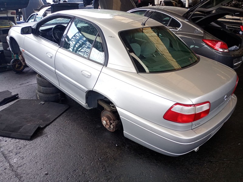 opel omega b (v94) del año 1999