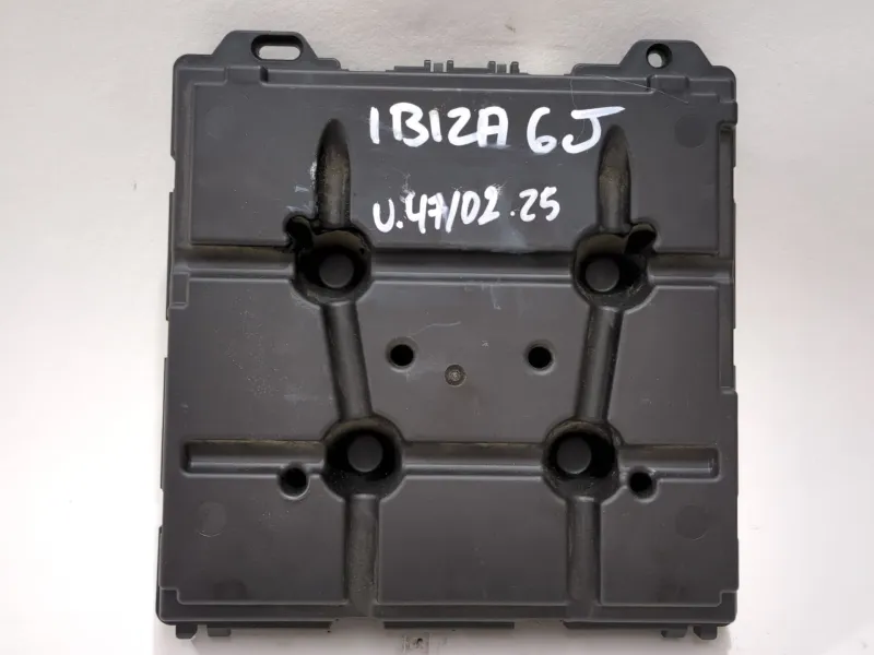 Recambio de modulo electronico para seat ibiza iv (6j5, 6p1) 1.9 tdi referencia OEM IAM 6R0937087M  