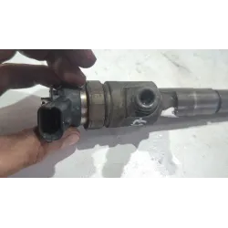 Recambio de inyector para peugeot 206 (1998) 1.4 hdi eco 70 referencia OEM IAM 0445110075  