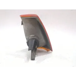 Recambio de piloto intermitente lateral delantero derecho para renault 9 (l42_) 1.4 (l422, l42c) referencia OEM IAM 6076M  