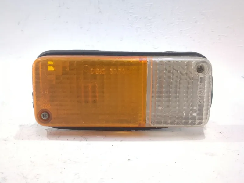 Recambio de piloto intermitente lateral delantero derecho para renault 5 (122_) 1.1 (1227, 1397) referencia OEM IAM 3076J  