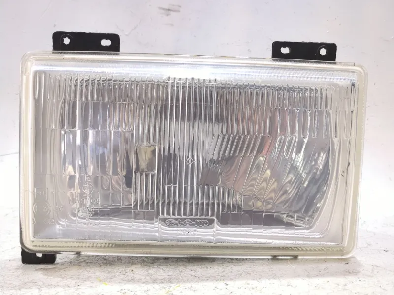 Recambio de faro delantero izquierdo para fiat ducato caja/chasis (230_) 1.9 td referencia OEM IAM SIEM11820  
