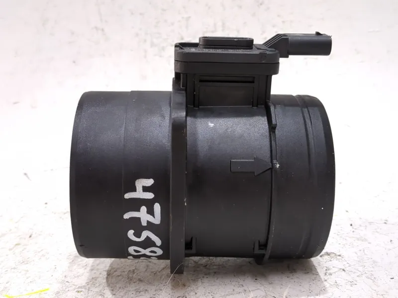 Recambio de caudalimetro para seat leon (kl1, klg) 2.0 tdi referencia OEM IAM 05L906461B  