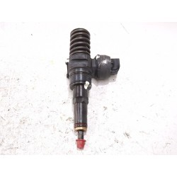 Recambio de inyector para volkswagen golf iv berlina (1j1)(1997) 1.9 tdi referencia OEM IAM 038130073AJ 0414720037  