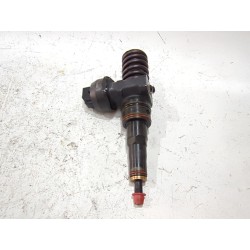Recambio de inyector para volkswagen golf iv berlina (1j1)(1997) 1.9 tdi referencia OEM IAM 038130073AJ 0414720037  
