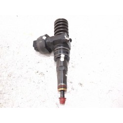 Recambio de inyector para volkswagen golf iv berlina (1j1)(1997) 1.9 tdi referencia OEM IAM 038130073AJ 0414720037  