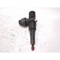 Recambio de inyector para volkswagen golf iv berlina (1j1)(1997) 1.9 tdi referencia OEM IAM 038130073AJ 0414720037  