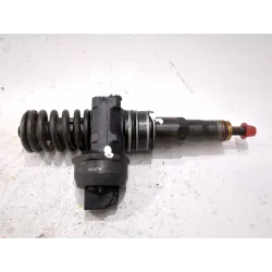 Recambio de inyector para volkswagen golf v (1k1) 1.9 tdi referencia OEM IAM 038130073AG 0414720215  