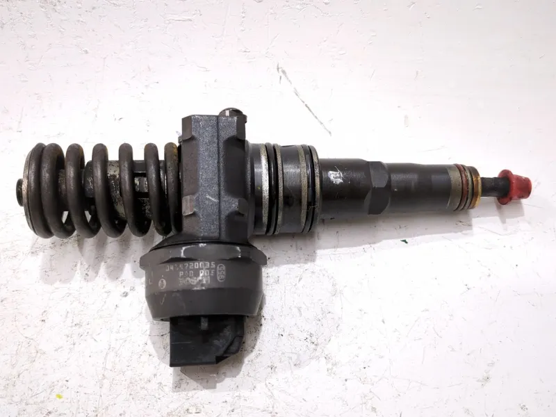 Recambio de inyector para volkswagen polo iv (9n1)(11.2001) 1.4 16v referencia OEM IAM 045130073T 0414720035  