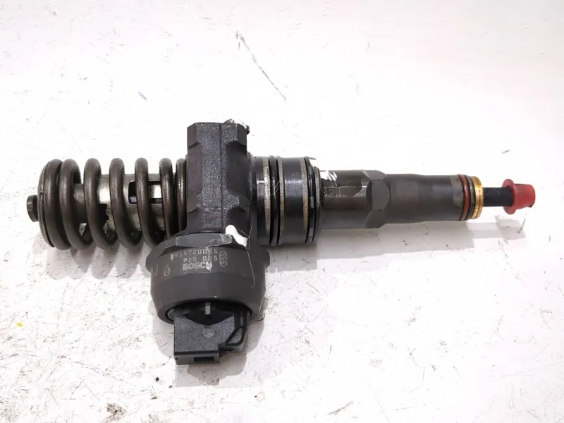 Recambio de inyector para volkswagen polo iv (9n1)(11.2001) 1.4 16v referencia OEM IAM 045130073T 0414720035  