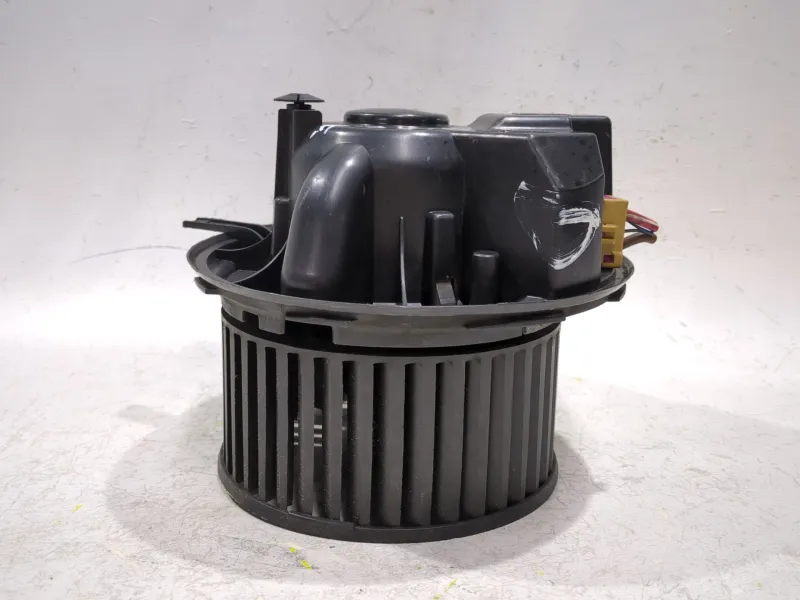 Recambio de motor calefaccion para volkswagen golf v (1k1)(2003) 2.0 tdi 16v referencia OEM IAM F983228M  