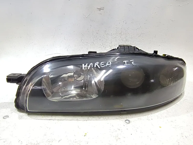 Recambio de faro delantero izquierdo para fiat marea (185) berlina (1996) 1.9 td 100 referencia OEM IAM 88201557SX  