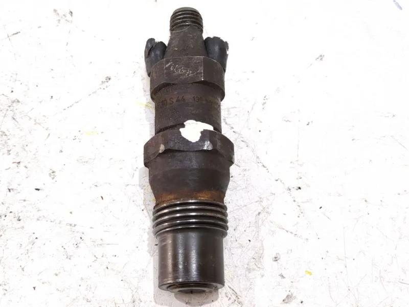 Recambio de inyector para ford fiesta iv (ja_, jb_) 1.8 d referencia OEM IAM 084188BNB KCA30S44  