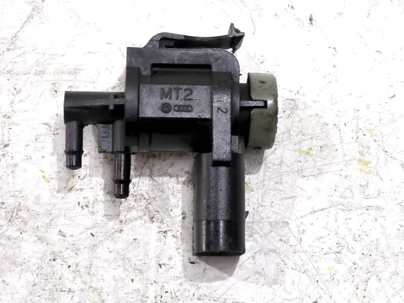 Recambio de valvula aire adicional para seat leon (1p1)(05.2005) 2.0 tdi referencia OEM IAM 1K0906283A  