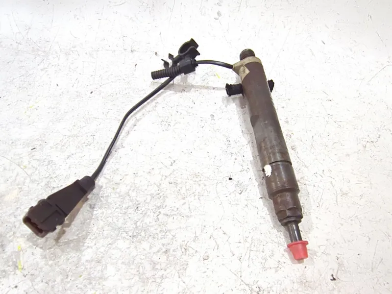 Recambio de inyector para seat ibiza (6k1)(08.1999) 1.9 tdi referencia OEM IAM 038130201F  
