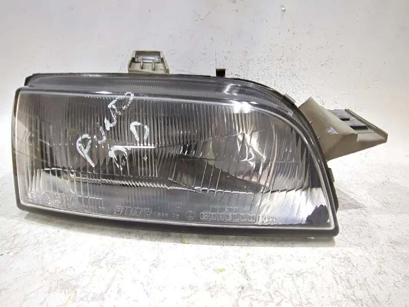 Recambio de faro delantero derecho para fiat punto (176_) 1.7 td referencia OEM IAM 36460748  