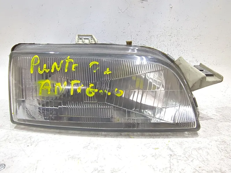 Recambio de faro delantero derecho para fiat punto (176_) 1.7 td referencia OEM IAM   