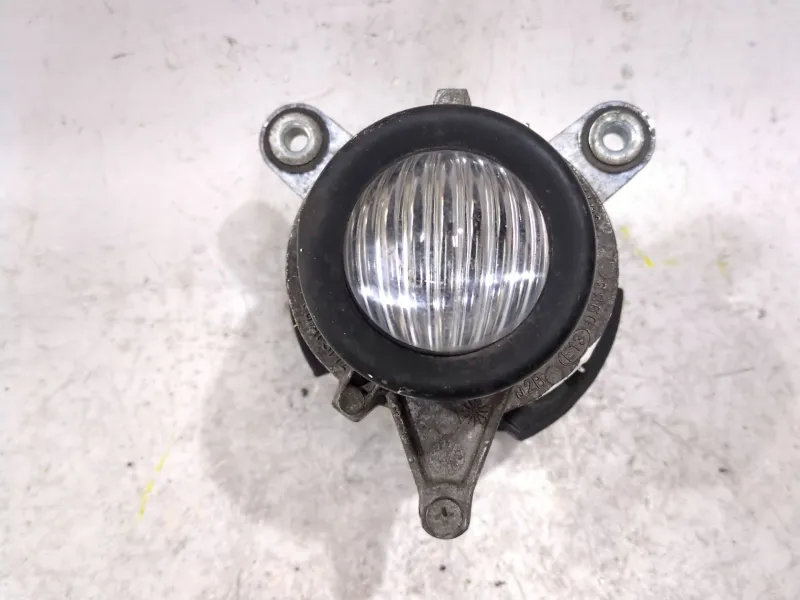 Recambio de faro antiniebla izquierdo para fiat punto / grande punto (199) 1.9 d multijet referencia OEM IAM 468499393  